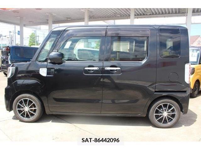 Daihatsu WAKE 2017-04 290078-10