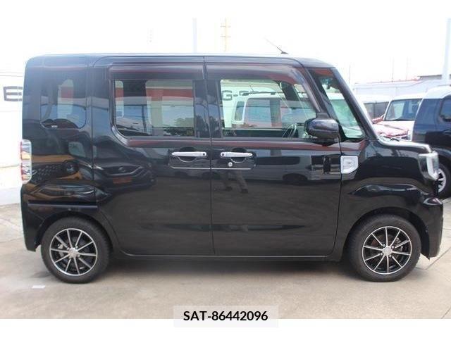 Daihatsu WAKE 2017-04 290078-7