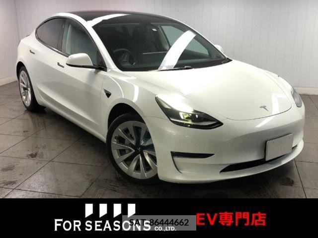Tesla MODEL 3 2021-12 231568-8