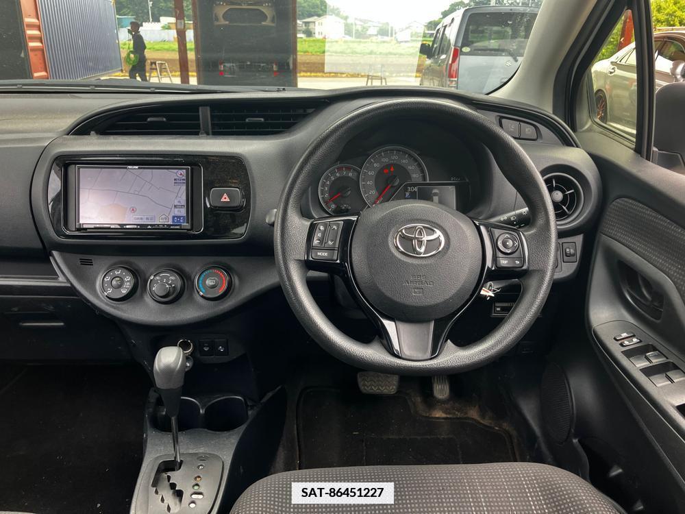Toyota VITZ 2019-06 334642-21