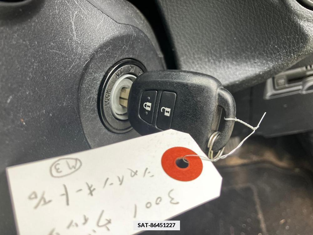Toyota VITZ 2019-06 334642-32
