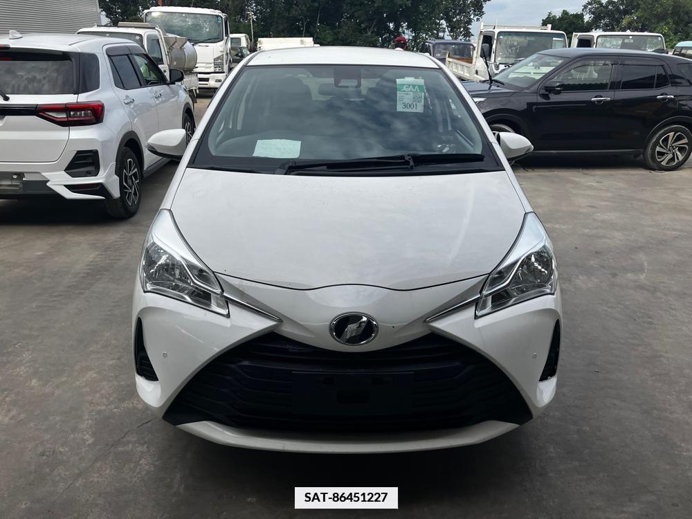 Toyota VITZ 2019-06 334642-7