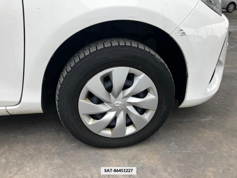 Toyota VITZ 2019-06 334642-8