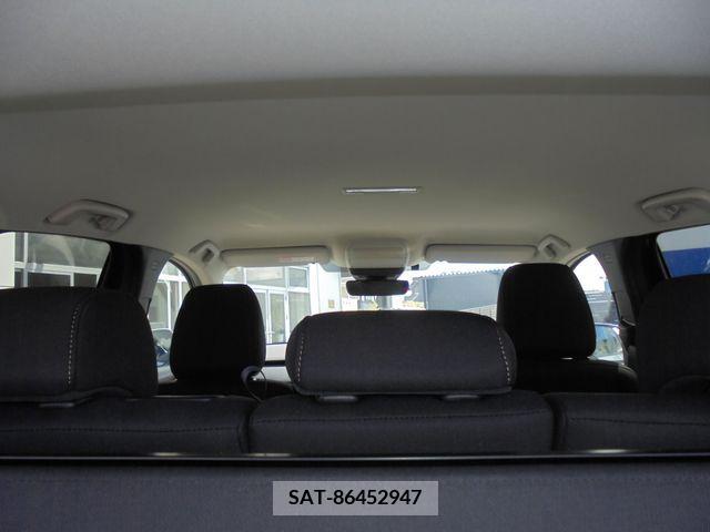 Mazda CX-60 2023-04 358770-16
