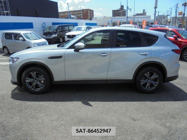 Mazda CX-60 2023-04 358770-8