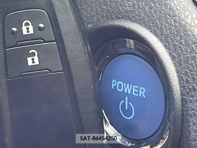 Toyota C-HR 2018-03 264154-9