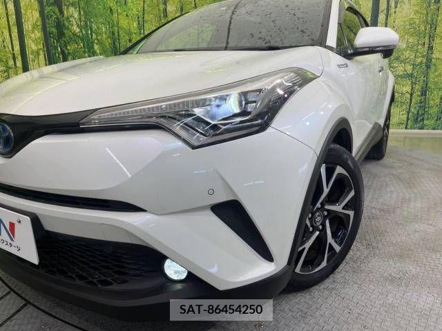 Toyota C-HR 2018-03 264154-13