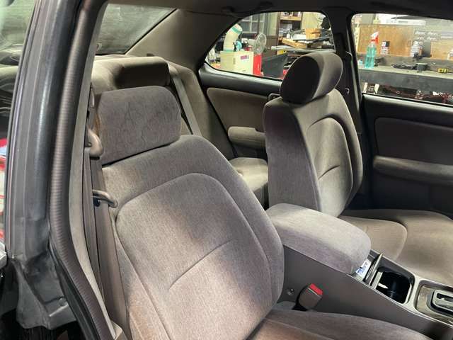 Nissan LAUREL 2002-03 22883-13