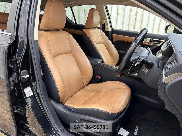 Lexus CT 2017-08 275093-8