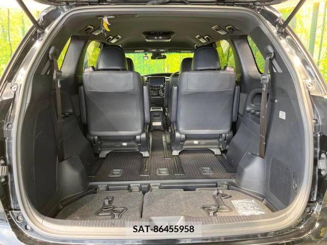 Toyota ESTIMA 2017-06 297305-11