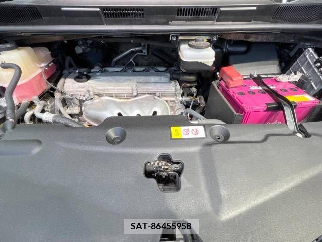Toyota ESTIMA 2017-06 297305-19