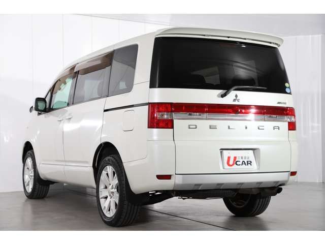 Mitsubishi DELICA D5 2010-07 13629-17