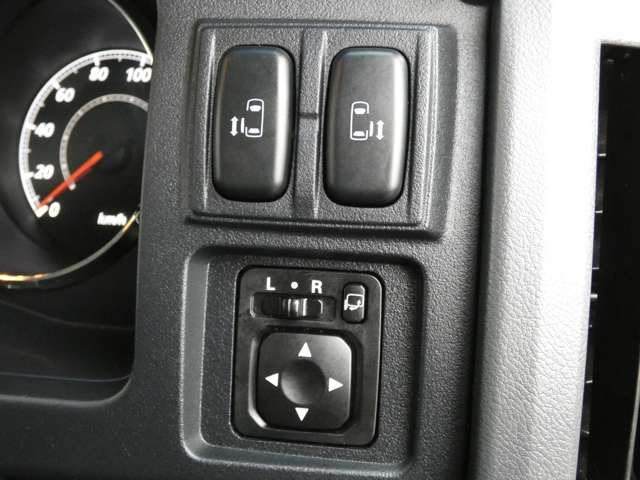 Mitsubishi DELICA D5 2010-07 13629-6
