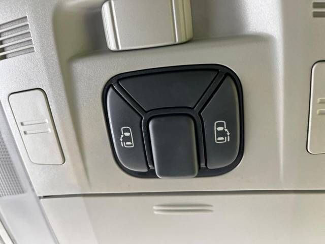 Toyota ALPHARD 2012-05 11872-2