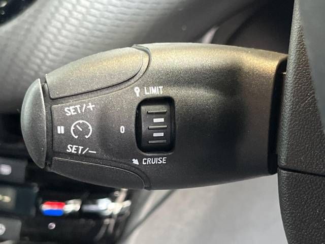 Peugeot 2008 2017-12 15675-5