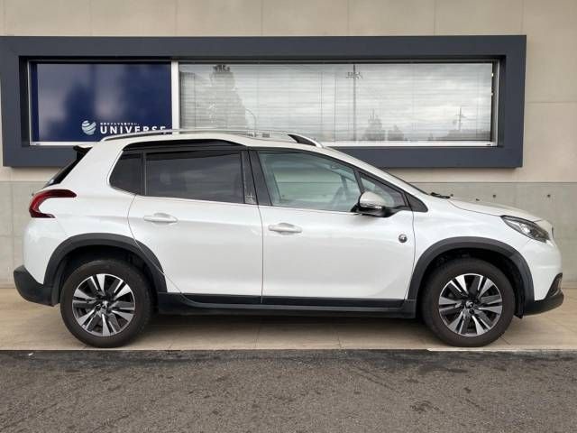 Peugeot 2008 2017-12 15675-19