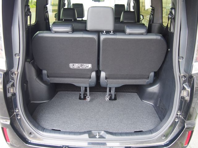 Toyota ESQUIRE 2017-10 4505-8