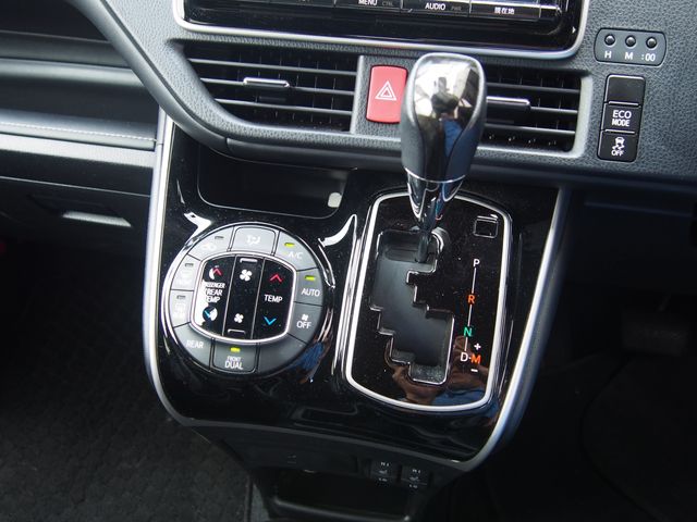 Toyota ESQUIRE 2017-10 4505-12