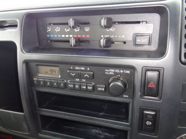 Toyota TOYOACE 2006-01 189401-12