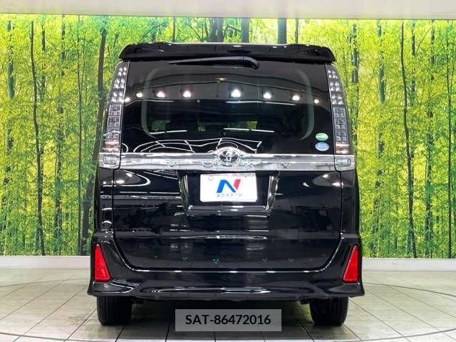 Toyota VOXY 2016-01 321457-16