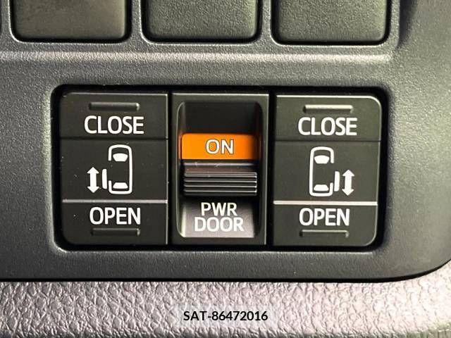 Toyota VOXY 2016-01 321457-5