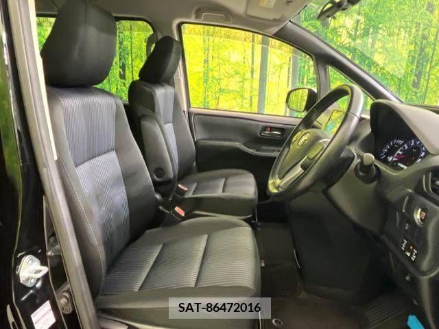 Toyota VOXY 2016-01 321457-8