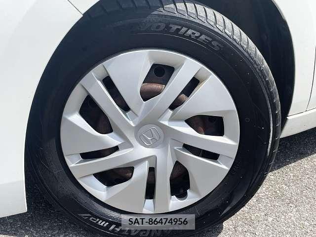 Honda e 2017-08 234093-3
