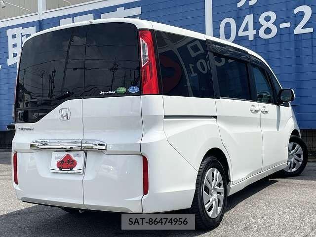 Honda e 2017-08 234093-2