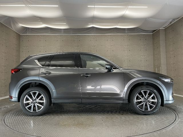 Mazda CX-5 2019-02 19308-7