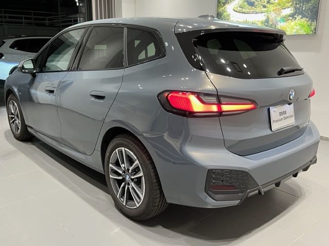 Bmw 2 SERIES 2023-06 193634-6