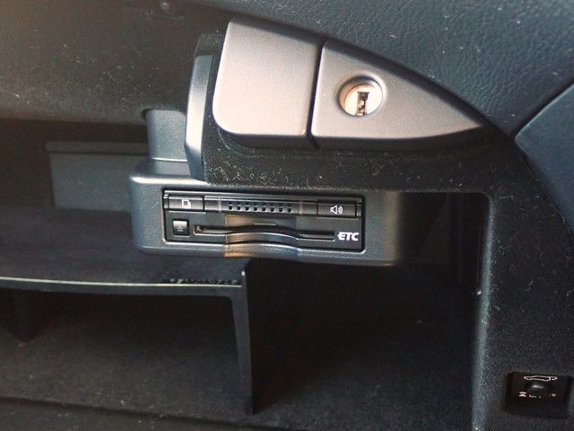Lexus RX 2013-03 14940-28