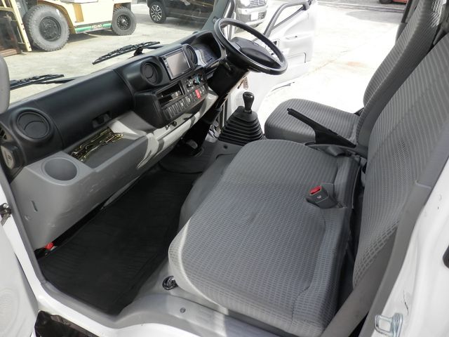 Toyota DYNA TRUCK 2016-04 1174-26
