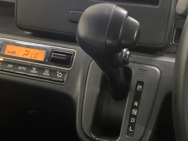 Mazda FLAIR 2019-01 17685-19