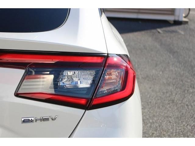 Honda CIVIC 2022-09 196443-11