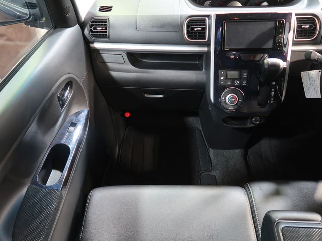 Daihatsu TANTO CUSTOM 2018-12 189424-10