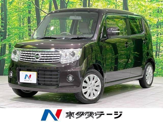 Nissan MOCO 2015-04 324570-0