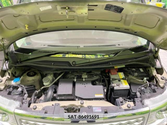 Nissan MOCO 2015-04 324570-18