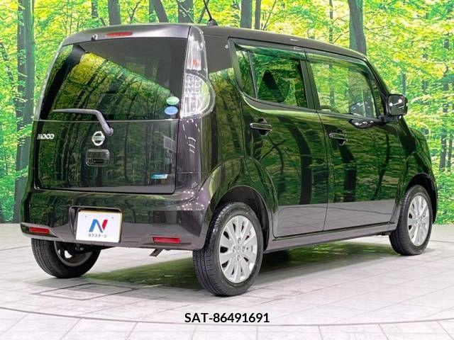 Nissan MOCO 2015-04 324570-17