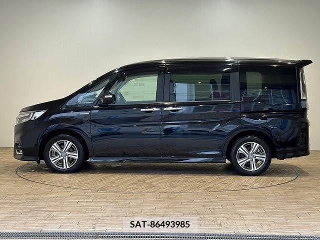 Honda STEP WGN 2019-03 324710-14