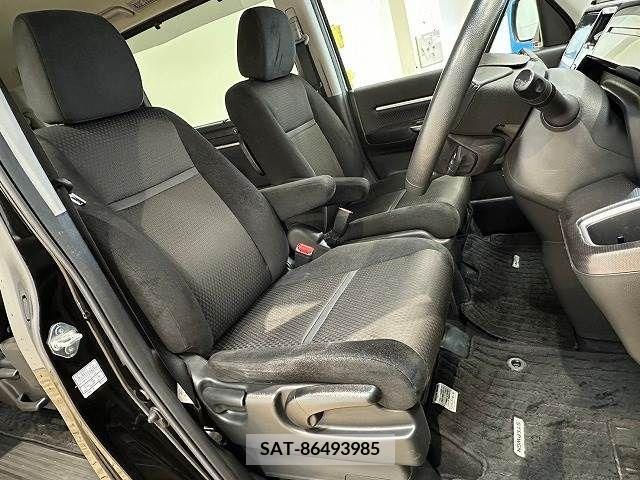 Honda STEP WGN 2019-03 324710-8