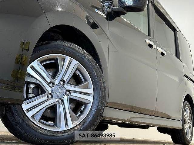 Honda STEP WGN 2019-03 324710-17