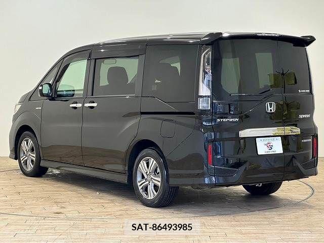Honda STEP WGN 2019-03 324710-16