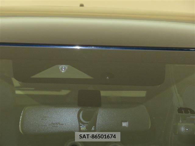 Mitsubishi OUTLANDER PHEV 2022-04 220730-4
