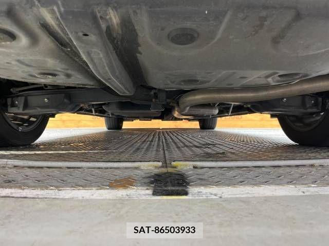 Toyota VELLFIRE 2018-01 299426-19