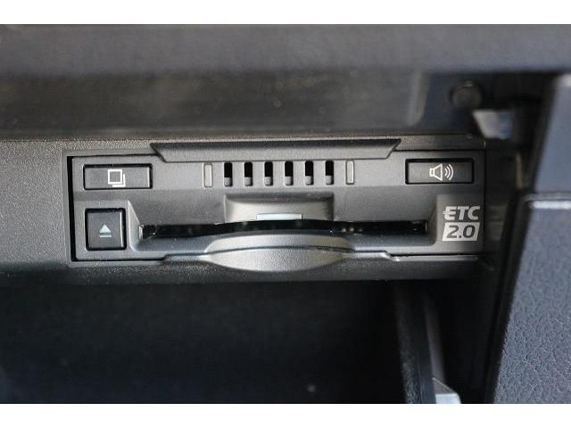 Lexus RX 2018-09 14172-3