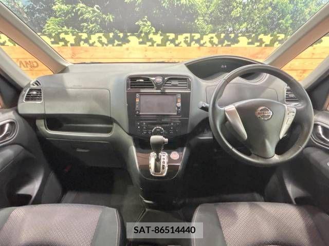 Nissan SERENA 2011-11 284300-1