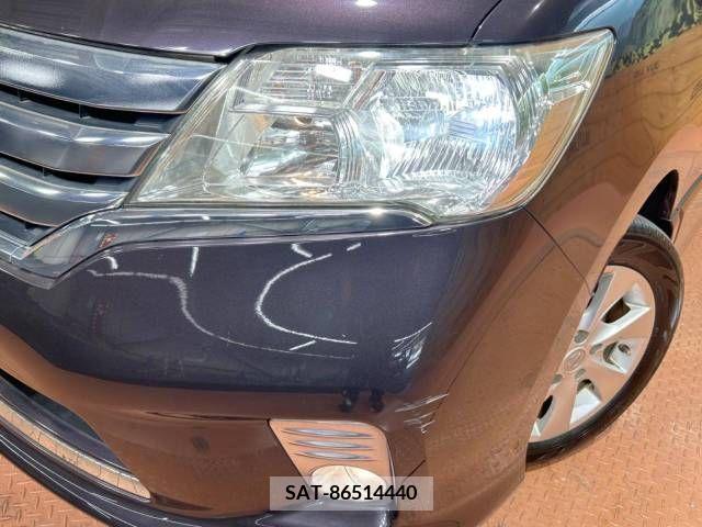Nissan SERENA 2011-11 284300-12