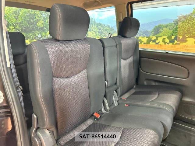 Nissan SERENA 2011-11 284300-8