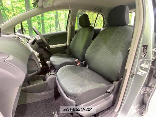 Toyota VITZ 2007-08 308806-6