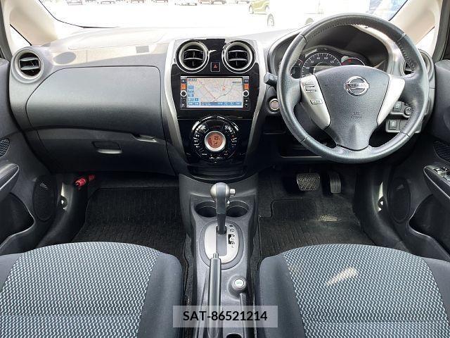Nissan NOTE 2015-05 279945-1